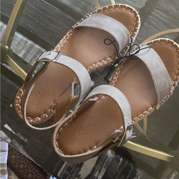 Universal thread sandals - Picture 6 of 6